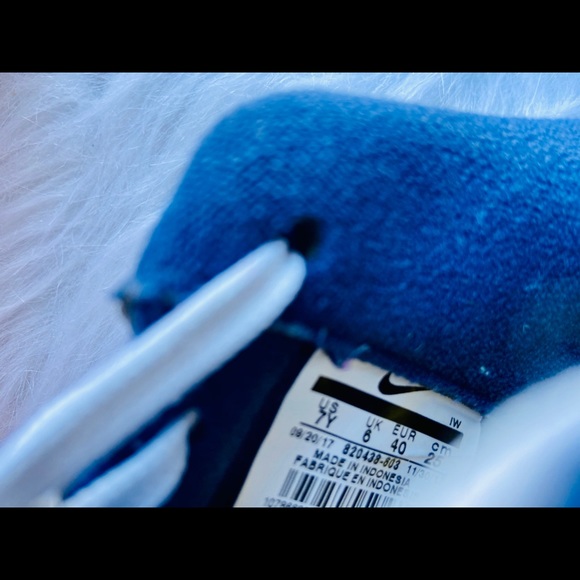 *SOLD* Nike Air Force 1 Low ‘Independence Day’ 7Y - Picture 7 of 9